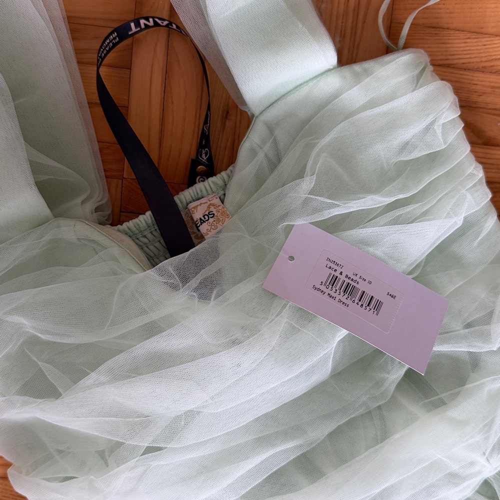 NWT Lace & Beads off shoulder high low tulle maxi dress in sage US 6 / UK 10 - Picture 5 of 5